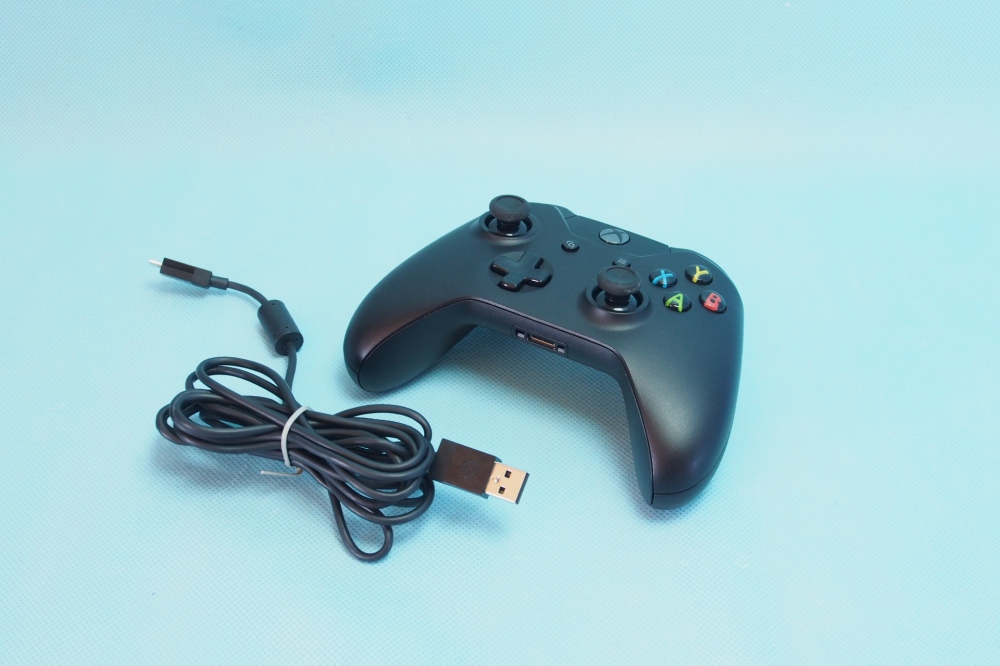 Xbox ONE用 ワイヤレスコントローラー モデル1537 X900837-001、買取のイメージ
