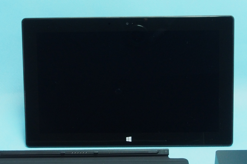 Microsoft Surface RT 32GB + タイプカバー ブラック、その他画像１