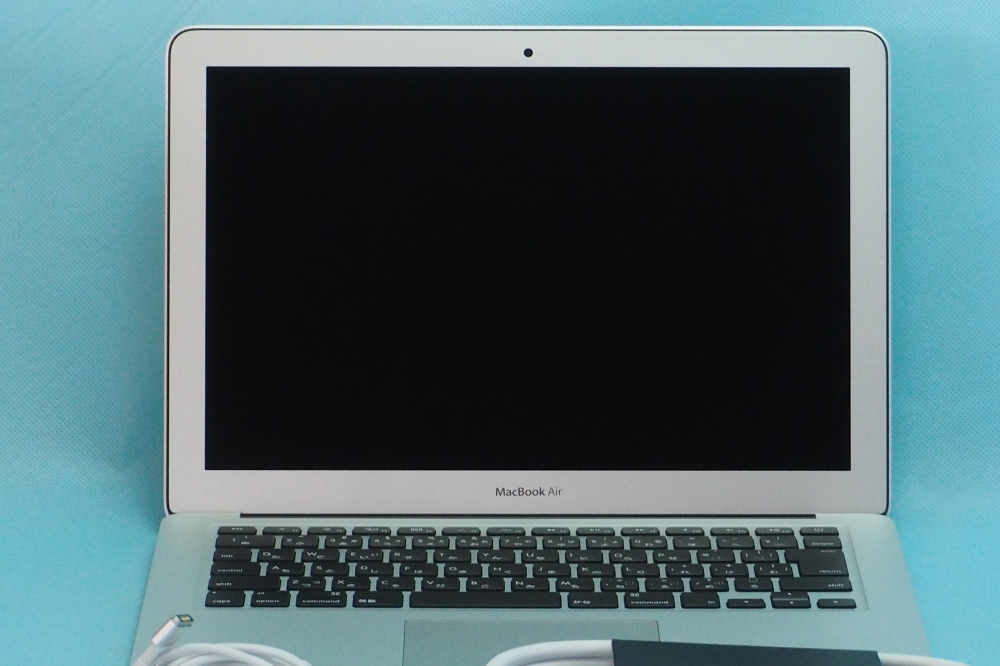 Apple MacBook Air（13inch/Early 2014/1.4GHz Core i5/メモリ 4GB/SSD 128GB）充放電回数 8回、その他画像１