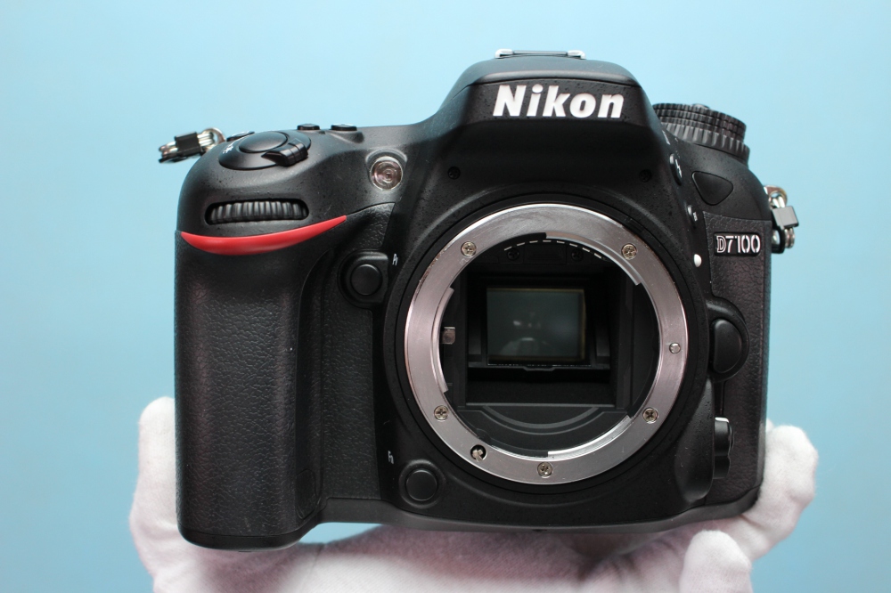 Nikon デジタル一眼レフカメラ D7100 18-105VRレンズキット AF-S DX NIKKOR 18-105mm f/3.5-5.6G ED VR付属 D7100LK18-105、その他画像１