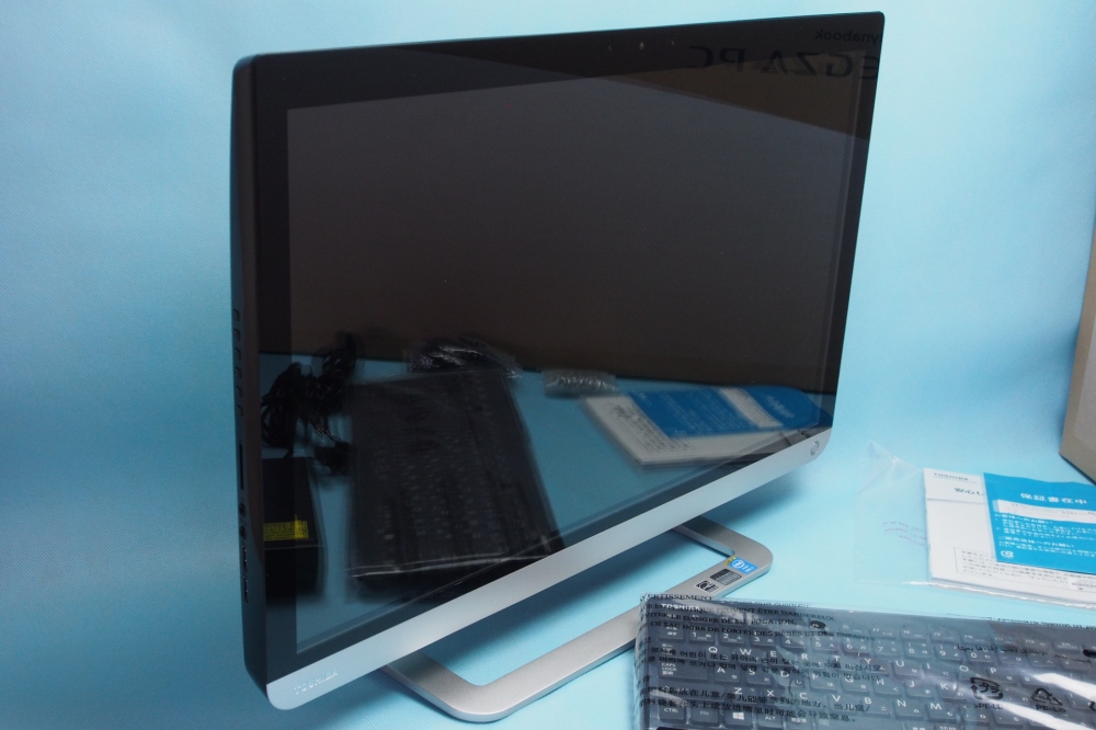 東芝 dynabook D63/W8MB Webオリジナルモデル Win8.1 タッチパネル 23.0 i7 8GB 2TB プレシャスブラック PD63-W8MBUBW、その他画像１