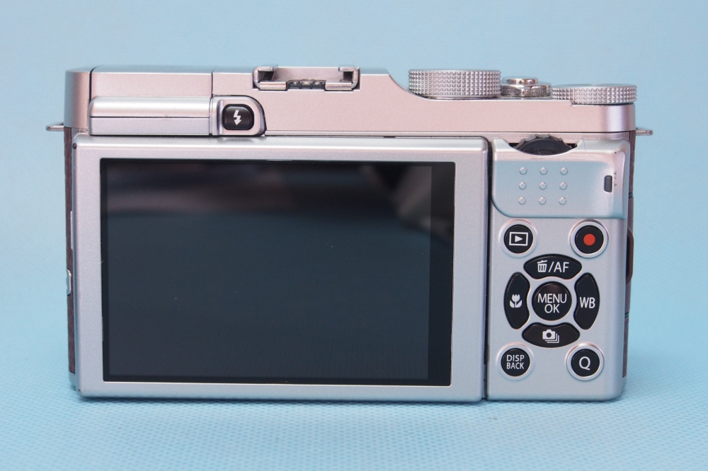 FUJIFILM デジタルカメラミラーレス一眼 X-A1ズームレンズキット ブラウン F X-A1BW/1650KIT、その他画像２