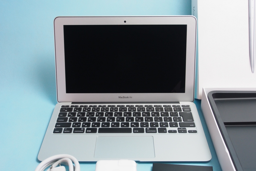 APPLE MacBook Air 11.6 i5 4GB 128GB Early 2015 MJVM2J/A 充放電回数4～5回、その他画像１