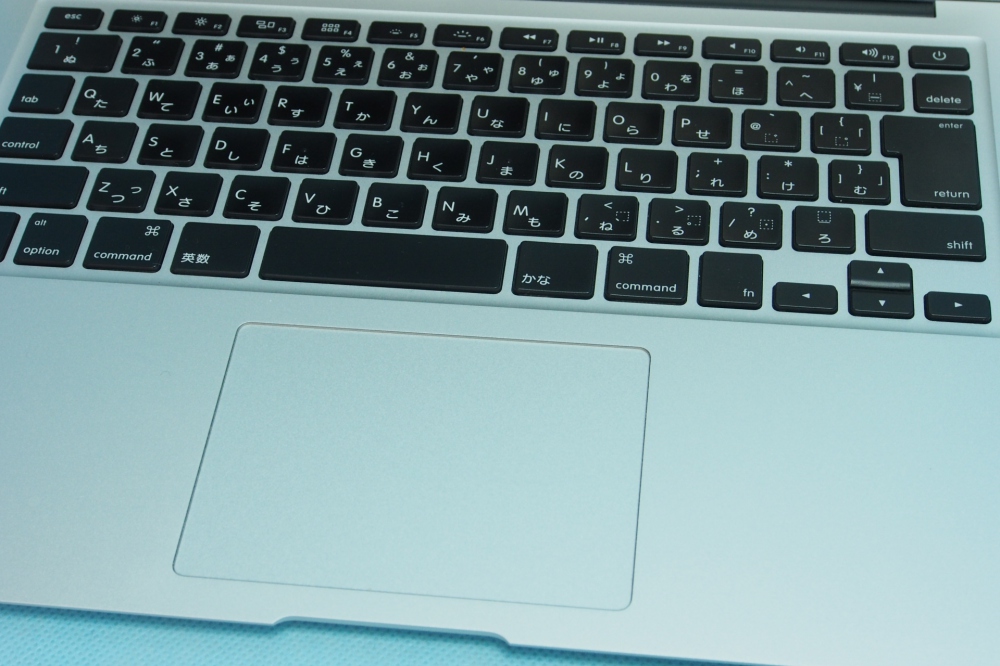 MacBook Air 1TB 13 インチ Core i5 充放電回数 87回MacBookPro2013