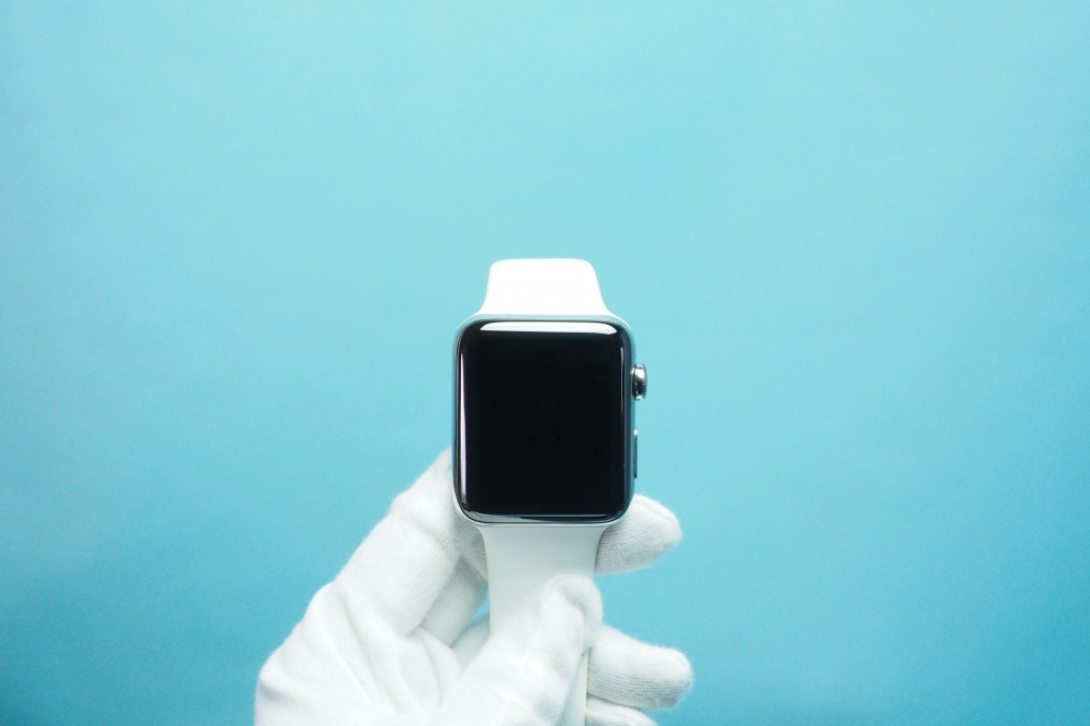 Apple Watch Series 2 ステンレススチールケースとホワイトスポーツバンド アップルウォッチ 本体 (42mm) MNTX2J/A、その他画像１
