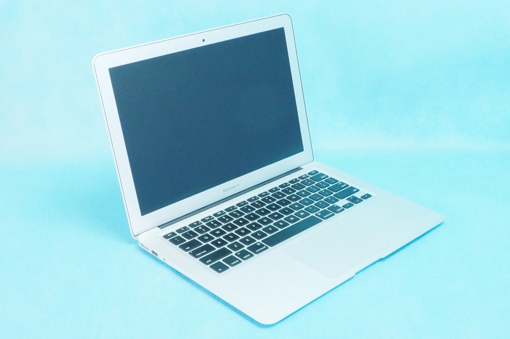APPLE MacBook Air 13インチ  2GHz Core i7 8GB 500GB Mid 2012 USキー　充電回数60回　、その他画像３
