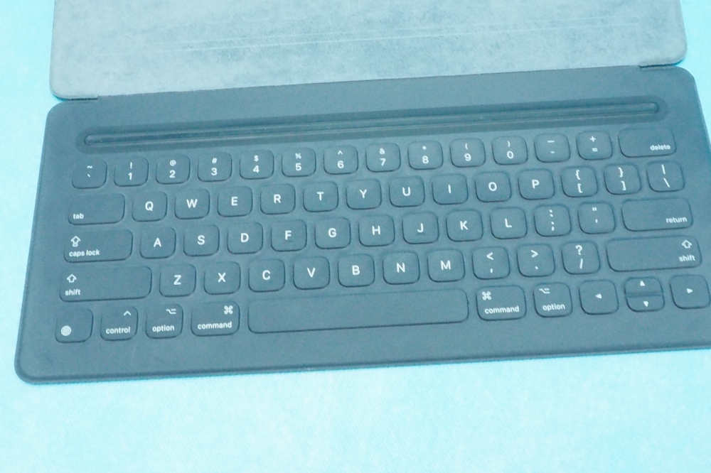 アップル Apple 12.9インチ iPad Pro Smart Keyboard スマートキーボード MJYR2AM/A USキー、その他画像３