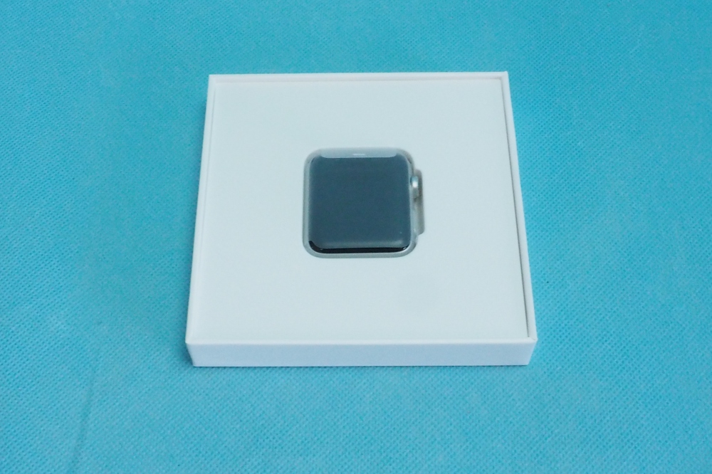 Apple Watch Series 3 42mm シルバー アルミニウムケース ホワイト スポーツバンド GPS 本体のみ 交換プログラム品 MTF22J/A、その他画像２