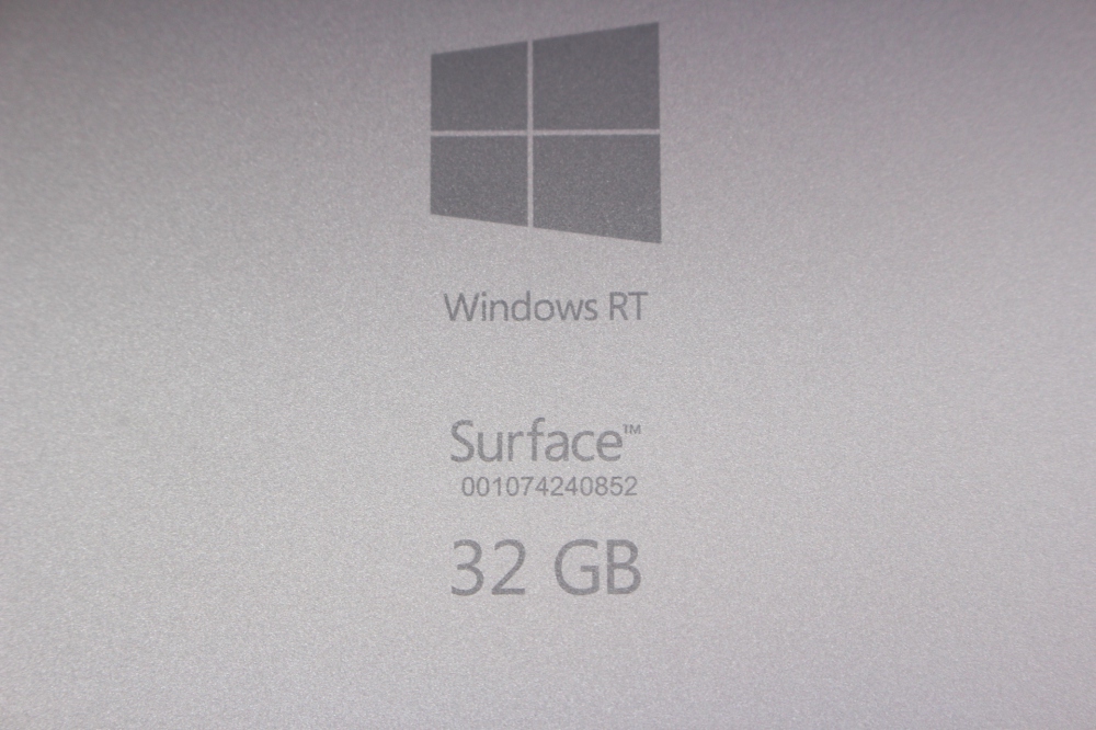 マイクロソフト Surface 2 32GB 単体モデル [Windowsタブレット・Office付き] P3W-00012 (シルバー)、その他画像３