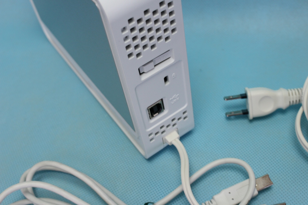 I-O DATA USB 2.0/1.1対応 外付型ハードディスク エコモデル 1.5TB HDCN-U1.5A、その他画像２