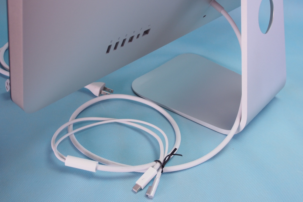 Apple Thunderbolt Display 27インチ フラットパネル、その他画像３