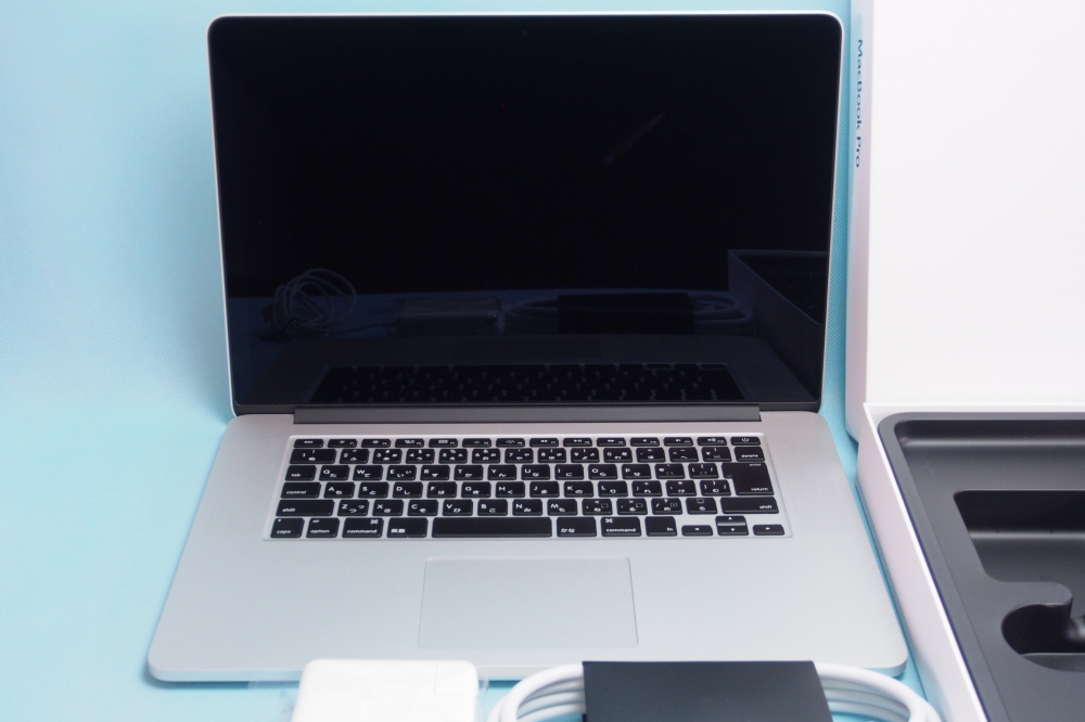Apple MacBook Pro 15.4 Retina i7 16GB 1TB Late2013 充放電29回、その他画像１