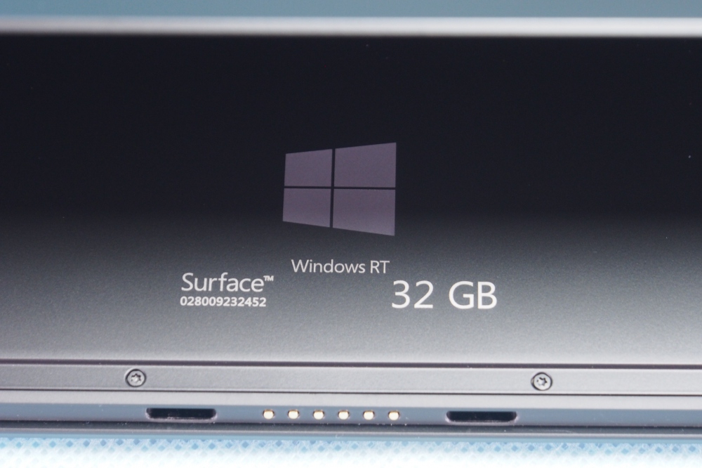 Microsoft  9HR-00019 Surface RT 32GB + タッチカバー + レザーケース、その他画像２