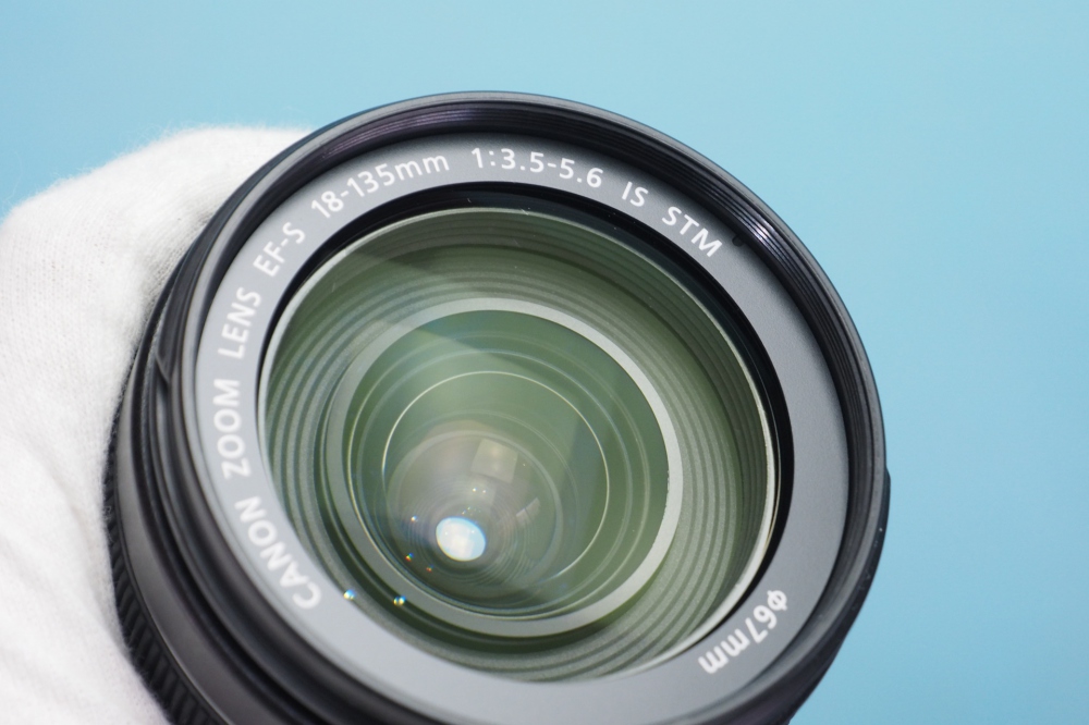 Canon デジタル一眼レフカメラ EOS70D レンズキット EF-S18-135mm F3.5-5.6 IS STM 付属 EOS70D18135STMLK + EW-73B、その他画像３